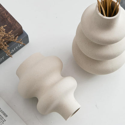 Mowtanco Off-White Ceramic Vase Duo for Modern Decor